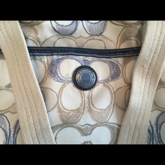 Authentic Coach Diaper/Tote Bag - Picture 2 of 6